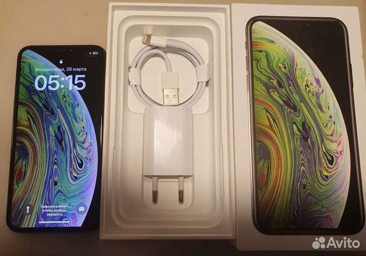 iPhone Xs, 64 ГБ