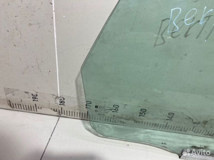 Стекло двери заднее правое Opel Vectra B X18XE