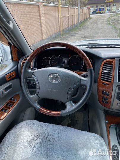 Toyota Land Cruiser, 2005