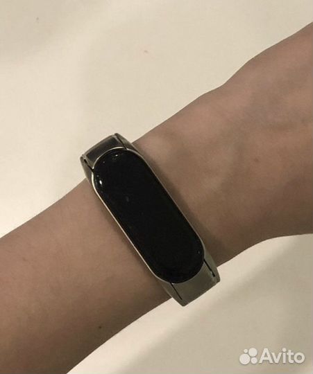 Часы xiaomi mi band 4