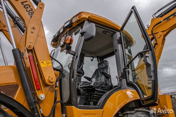 Экскаватор-погрузчик LuGong LG388H, 2023