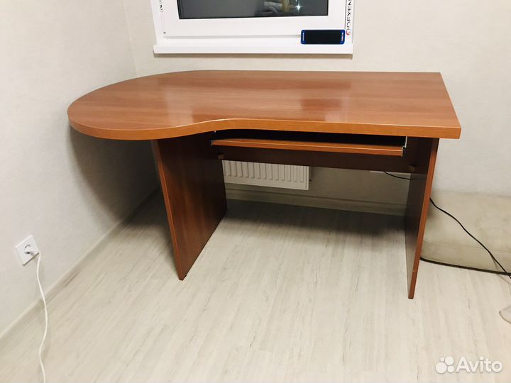 Компьютерный стол бу