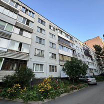 2-к. квартира, 52 м², 5/5 эт.