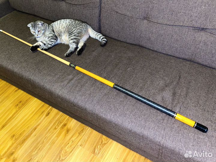 Кий двухсоставной для русского бильярда (пирамида)