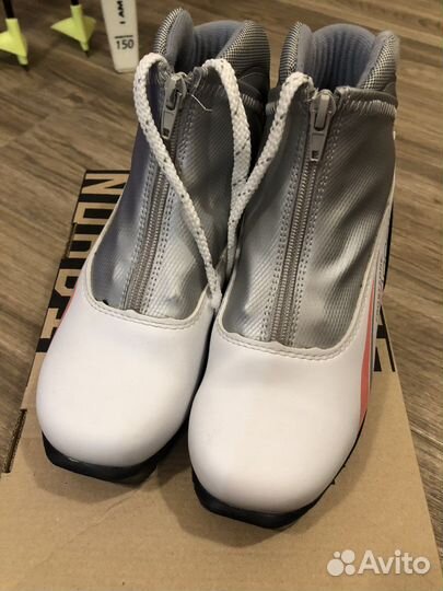 Лыжные ботинки детские 35