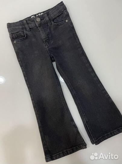 Комплект вещей на девочку 98