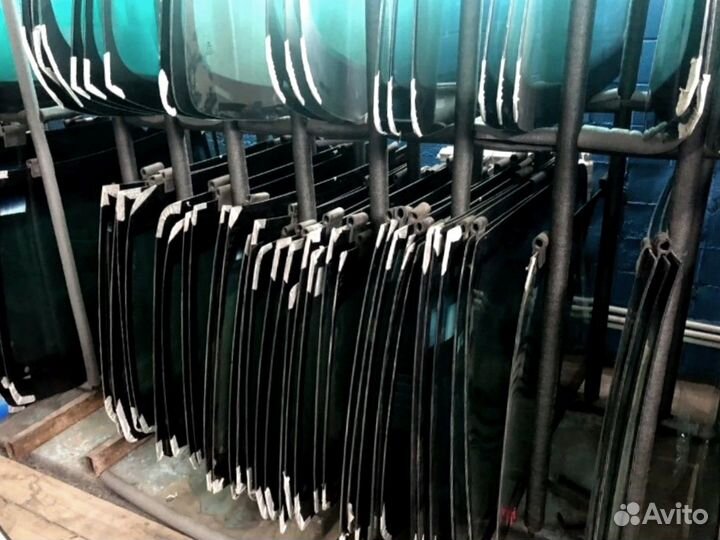 Стекло лобовое Fiat