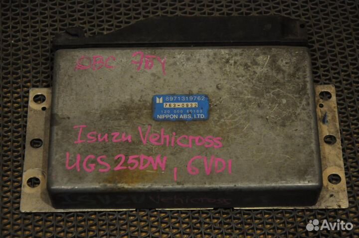 Блок управления двс isuzu vehicross UGS25DW