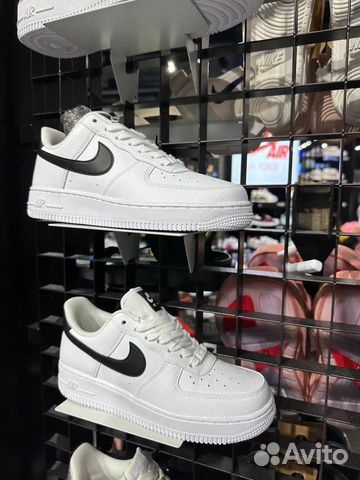 Nike Air Force 1 Low