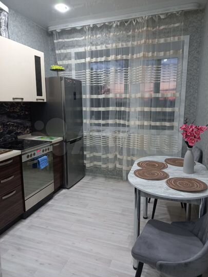 2-к. квартира, 60 м², 2/2 эт.