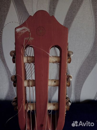 Классическая гитара yamaha c 40m с чехлом