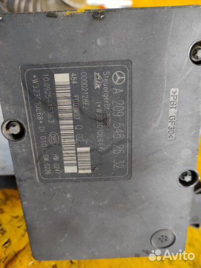 Блок abs Mercedes C-Class W203 1.8 2003