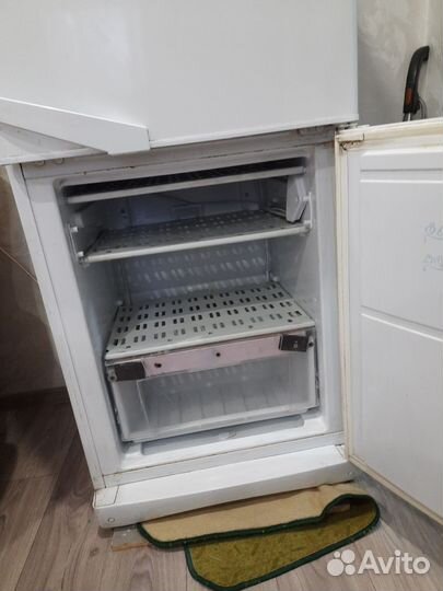 Холодильник на запчасти