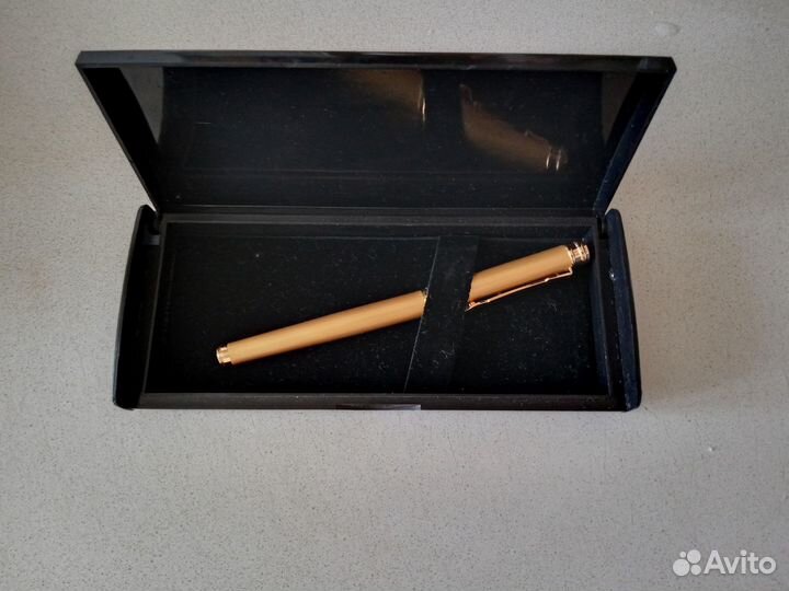 Футляр для ручки,пера и тд