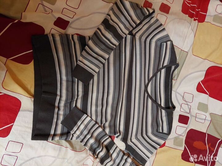 Отдам женские вещи