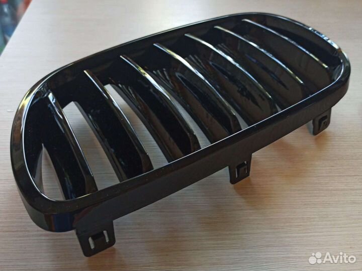 Ноздри BMW Х3 е83 черные глянец рестайлинг