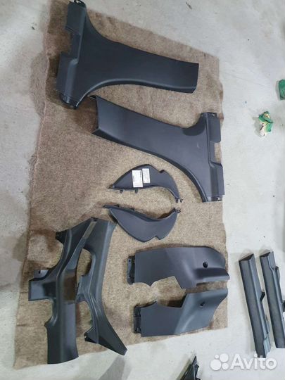 Пластик салона mitsubishi lancer 10