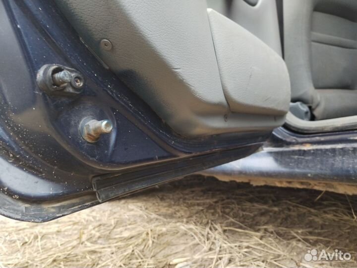 Дверь задняя левая в сборе Skoda Octavia