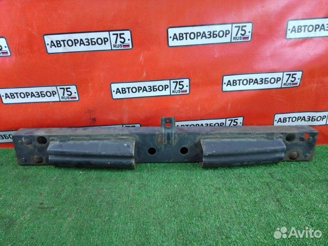 Жесткость бампера передний Toyota Town Ace Noah