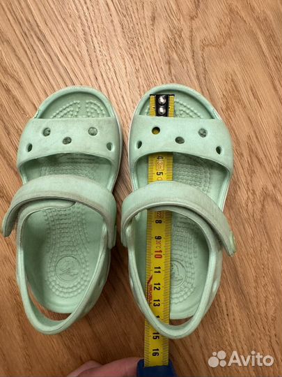 Сандалии crocs c6