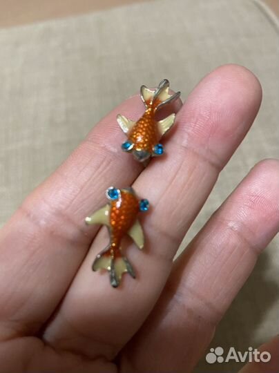 Брошь,сережки,булавка