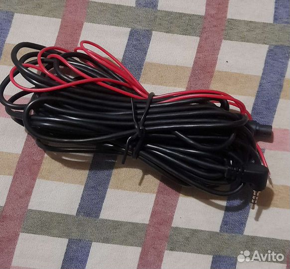 Видеорегистратор с 3 камерами