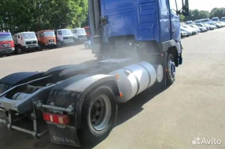 В разборке грузовик Volvo, FH 1999-2001