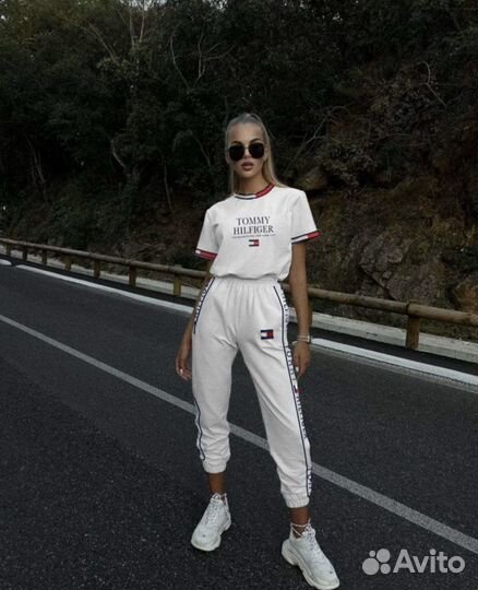 Tommy hilfiger костюм