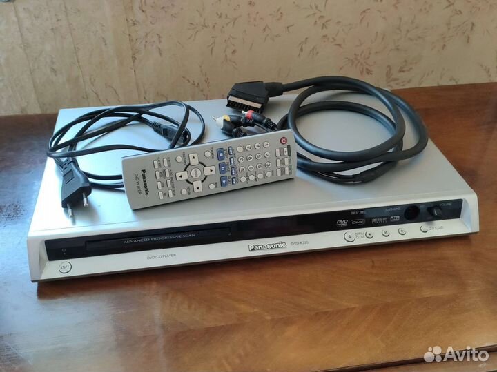 DVD плеер Panasonic DVD-K325