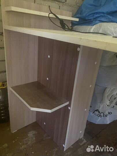 Стол для маникюра