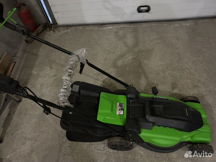 Газонокосилка