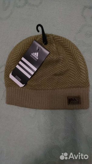 Спортивная шапка