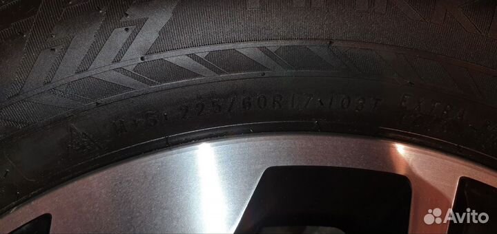 R17 Nokian Tyres Hakkapeliitta 10p SUV 225/60, PCD 5x114.3 DIA 67.1