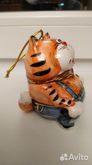 Елочные игрушки, фарфор