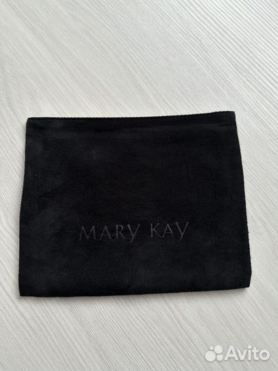 Большой Футляр с Чехлом Mary Kay