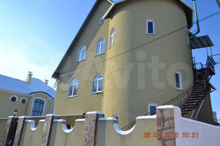 Комната 13 м² в 4-к., 3/3 эт.