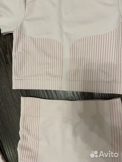 Костюм для спорта