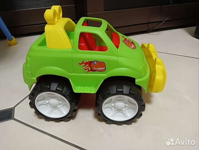 Машинка-каталка