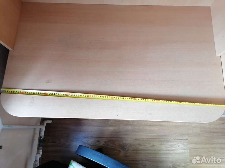 Школьный уголок