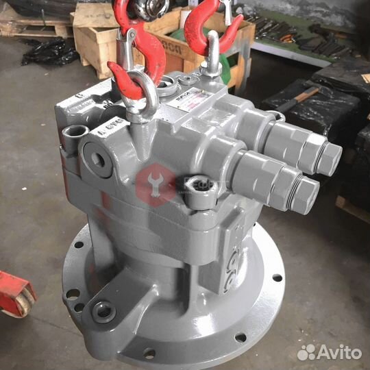 Гидромотор поворота Hitachi ZX250H-3G