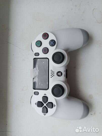 Геймпад ps4