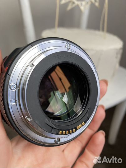 Canon ef 85mm f 1.8