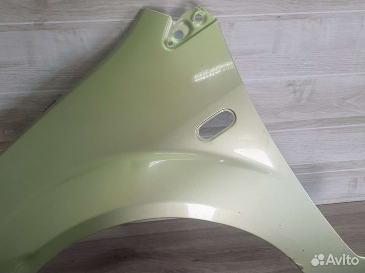 Крыло переднее левое ford fiesta mk5