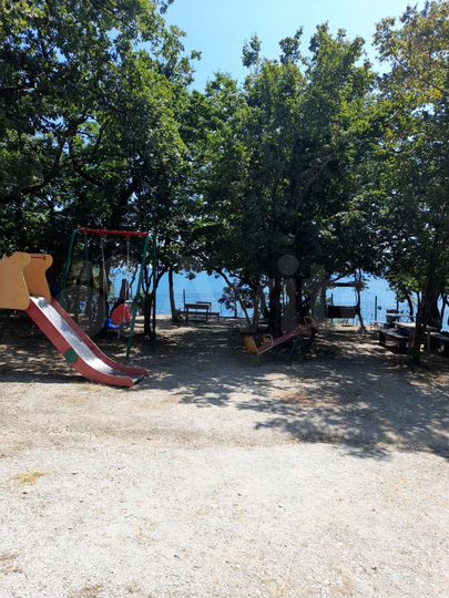 Комната 16 м², 1/2 эт.