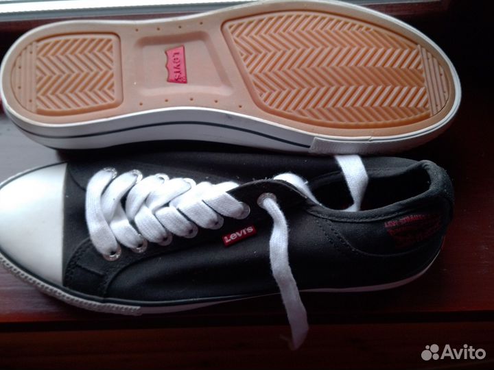 Кеды levi's новые