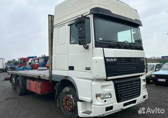 В разборке грузовик DAF,XF 95 2002-2005