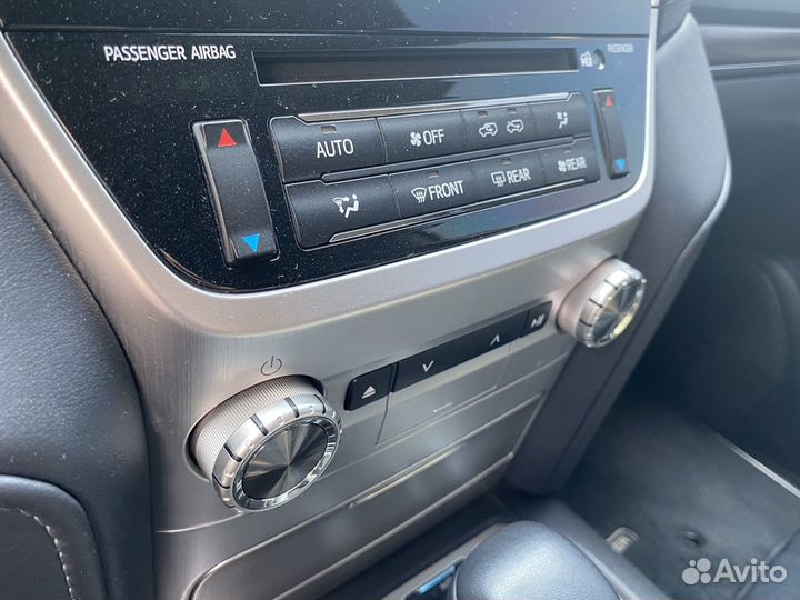 Проигрыватель Toyota L.C 200 2015+ 4.5D