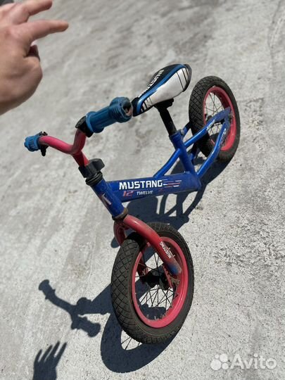 Беговел 12 дюймов