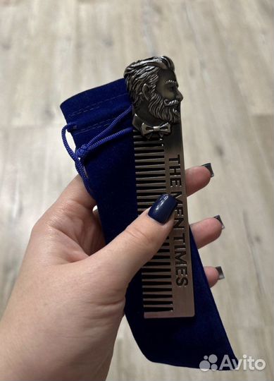 Расческа для бороды новая