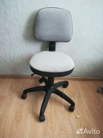 Компьютерное кресло